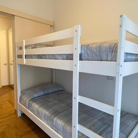 The Little Duck - Modern Apartment With Balcony Como Exteriér fotografie